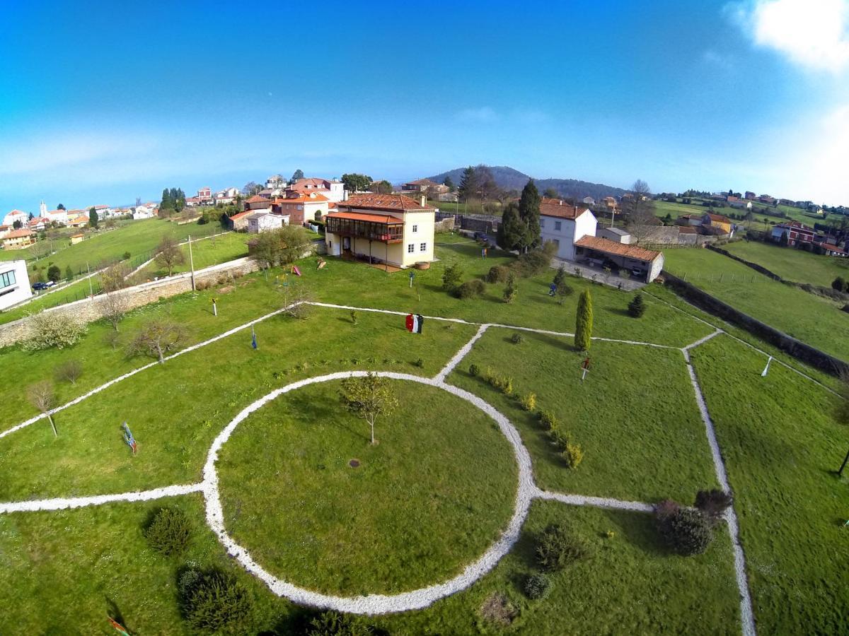 La Cochera De Somao, Casona De Tipologia Indiana Somado Buitenkant foto